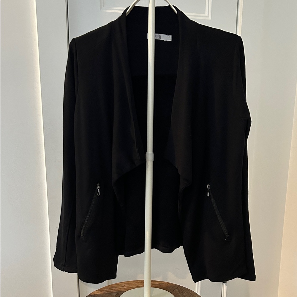 NWOT Dalia Black Women's Cardigan with Zipper Accents